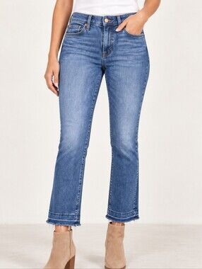 Universal Thread Ankle Bootcut Jeans Women’s Size 4 Blue Stretch Denim Raw Hem